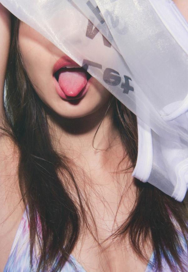 永尾まりや 永尾玛利亚  PB写真集_永尾まりや《美しい細胞》湿身水下比基尼与潜水服诱惑[120P]第17张图片