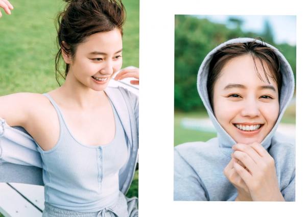 木内晶子   NANAMI - blow 夏日海边清纯比基尼写真，阳光户外与极致美腿诱惑第57张图片