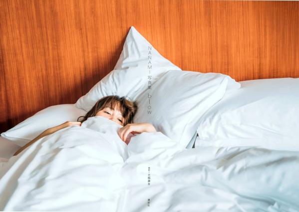 木内晶子   NANAMI - blow 夏日海边清纯比基尼写真，阳光户外与极致美腿诱惑第75张图片