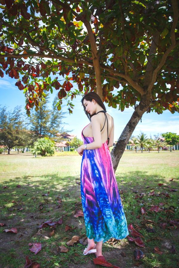 Carol周妍希X 周妍希  周妍希海滩性感比基尼写真，极致诱惑大尺度旅拍，XR-Uncensored秀人网私房精品第16张图片