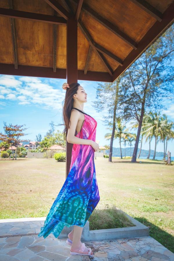 Carol周妍希X 周妍希  周妍希海滩性感比基尼写真，极致诱惑大尺度旅拍，XR-Uncensored秀人网私房精品第19张图片