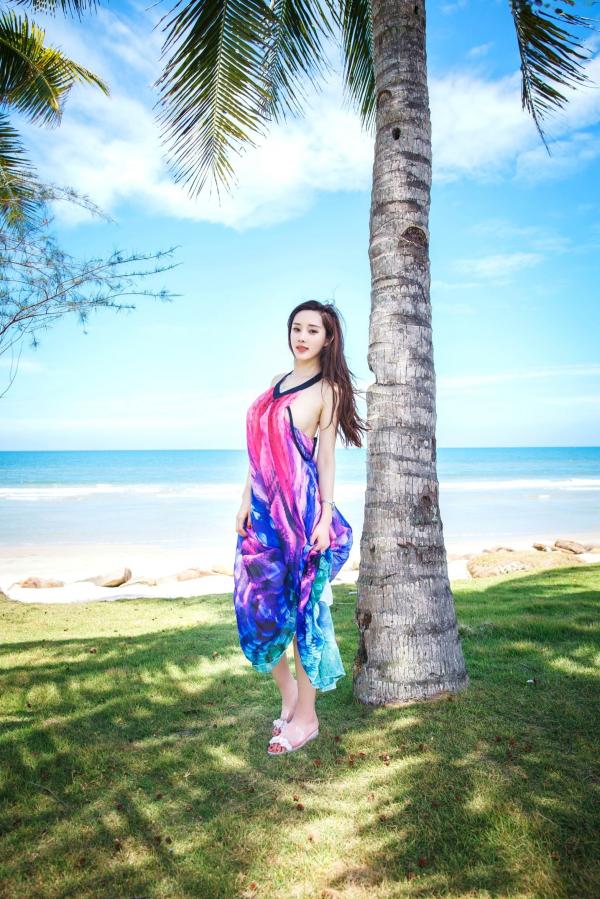 Carol周妍希X 周妍希  周妍希海滩性感比基尼写真，极致诱惑大尺度旅拍，XR-Uncensored秀人网私房精品第21张图片