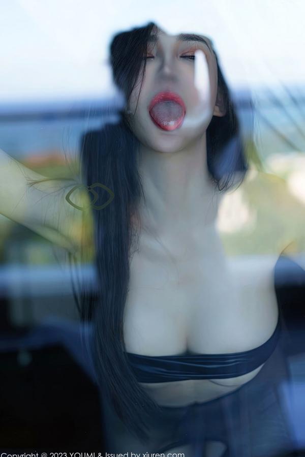 Carol周妍希X 周妍希  YouMi尤蜜荟890期：周妍希私房写真，黑丝高跟美腿诱惑，尽显曼妙身姿与极致性感氛围，无圣光高清大尺度呈现第72张图片
