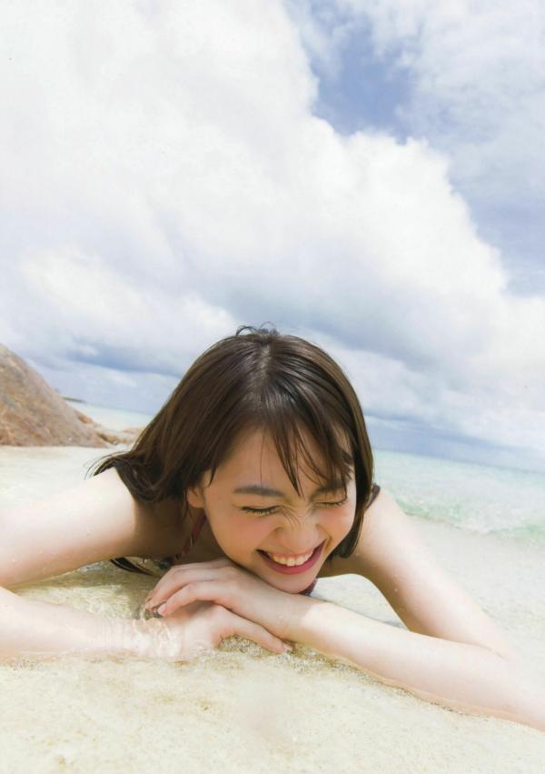 木﨑ゆりあ 木崎由里亚  木﨑ゆりあ写真集《Stagedoor》户外实景清新街拍系列 [135P]第77张图片
