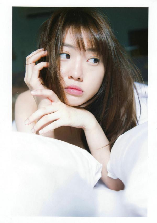 木﨑ゆりあ 木崎由里亚  木﨑ゆりあ写真集《Stagedoor》户外实景清新街拍系列 [135P]第106张图片