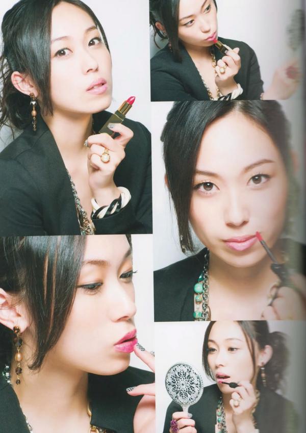 寿美菜子   《寿美菜子 - MINAKO style》钢琴写真与和服造型，展现多变文艺优雅时尚杂志风第30张图片