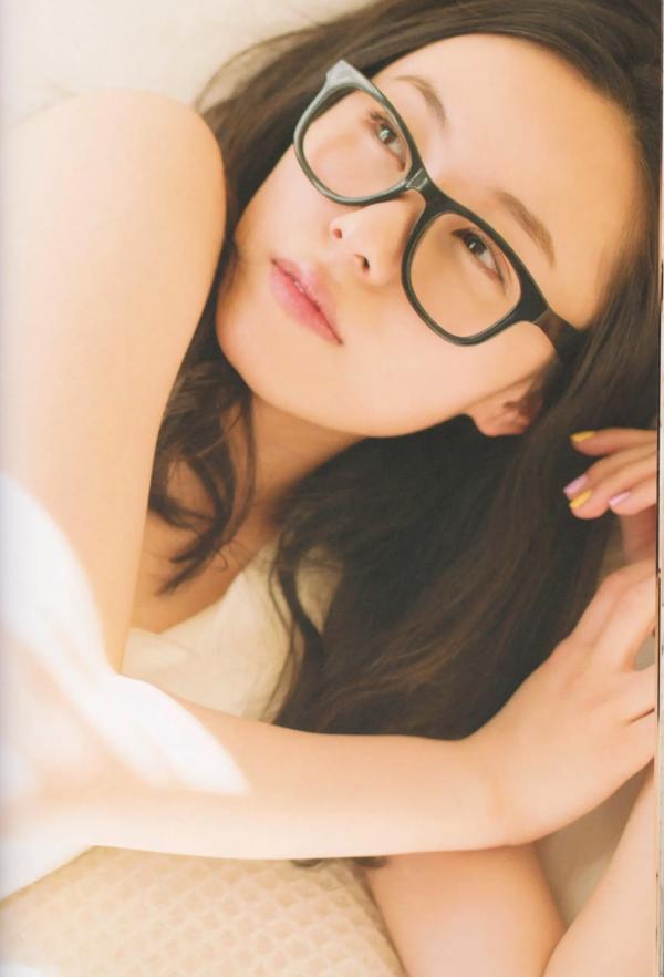 寿美菜子   《寿美菜子 - MINAKO style》钢琴写真与和服造型，展现多变文艺优雅时尚杂志风第49张图片