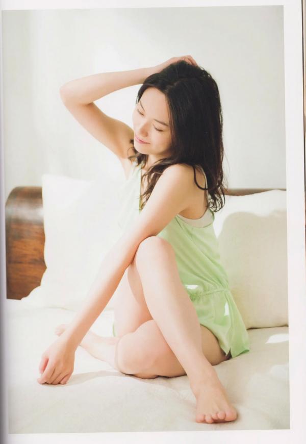 寿美菜子   《寿美菜子 - MINAKO style》钢琴写真与和服造型，展现多变文艺优雅时尚杂志风第51张图片
