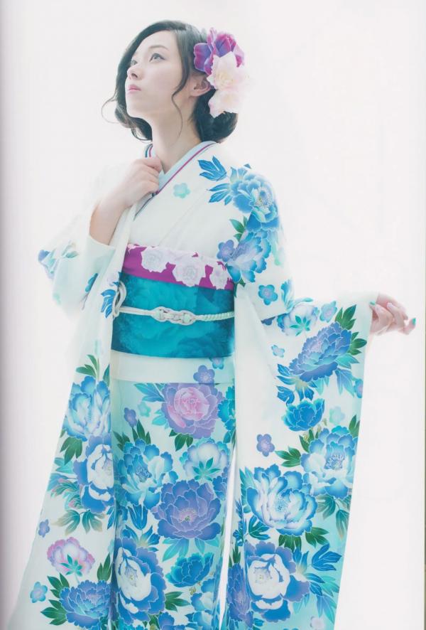 寿美菜子   《寿美菜子 - MINAKO style》钢琴写真与和服造型，展现多变文艺优雅时尚杂志风第71张图片