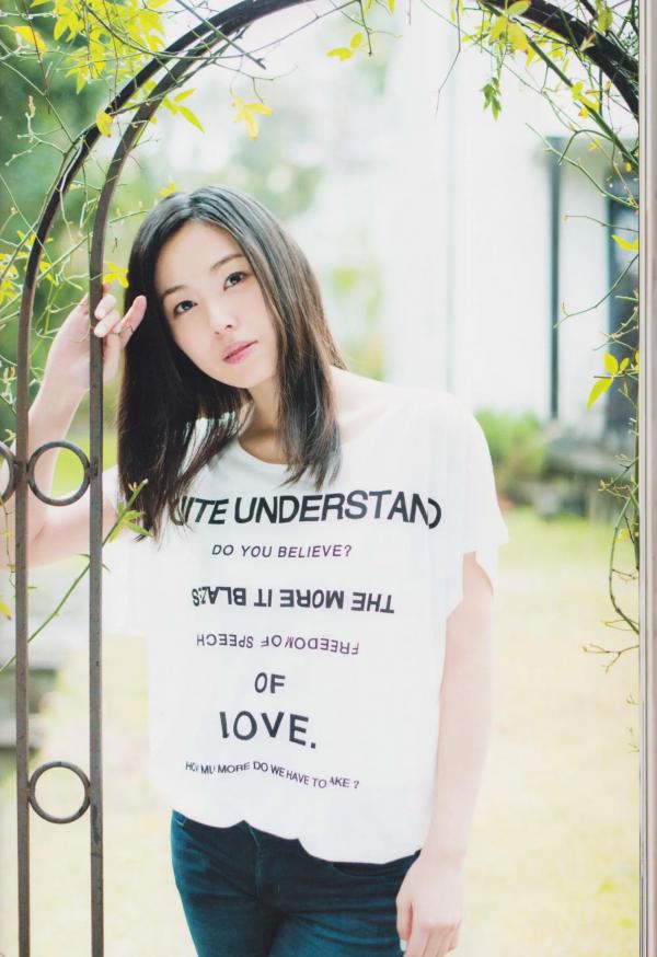 寿美菜子   《寿美菜子 - MINAKO style》钢琴写真与和服造型，展现多变文艺优雅时尚杂志风第83张图片