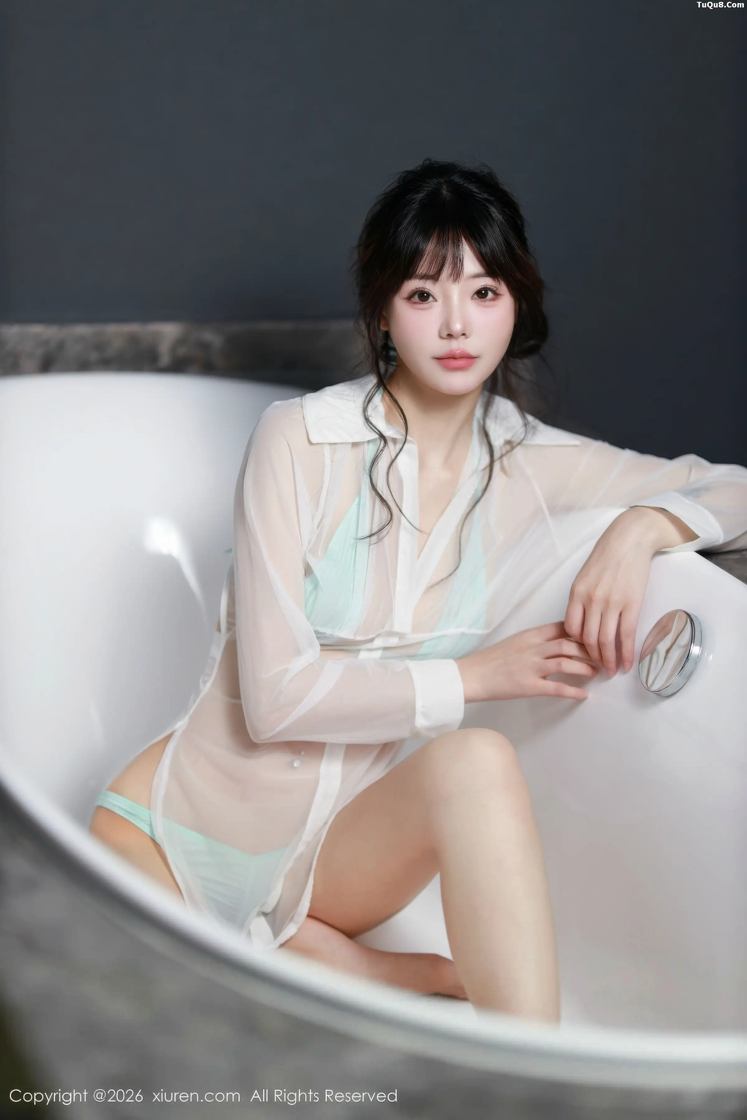 佘贝拉  [XiuRen]高清写真图 2026.01.05 No.11191 佘贝拉Bella 薄纱服饰第30张图片