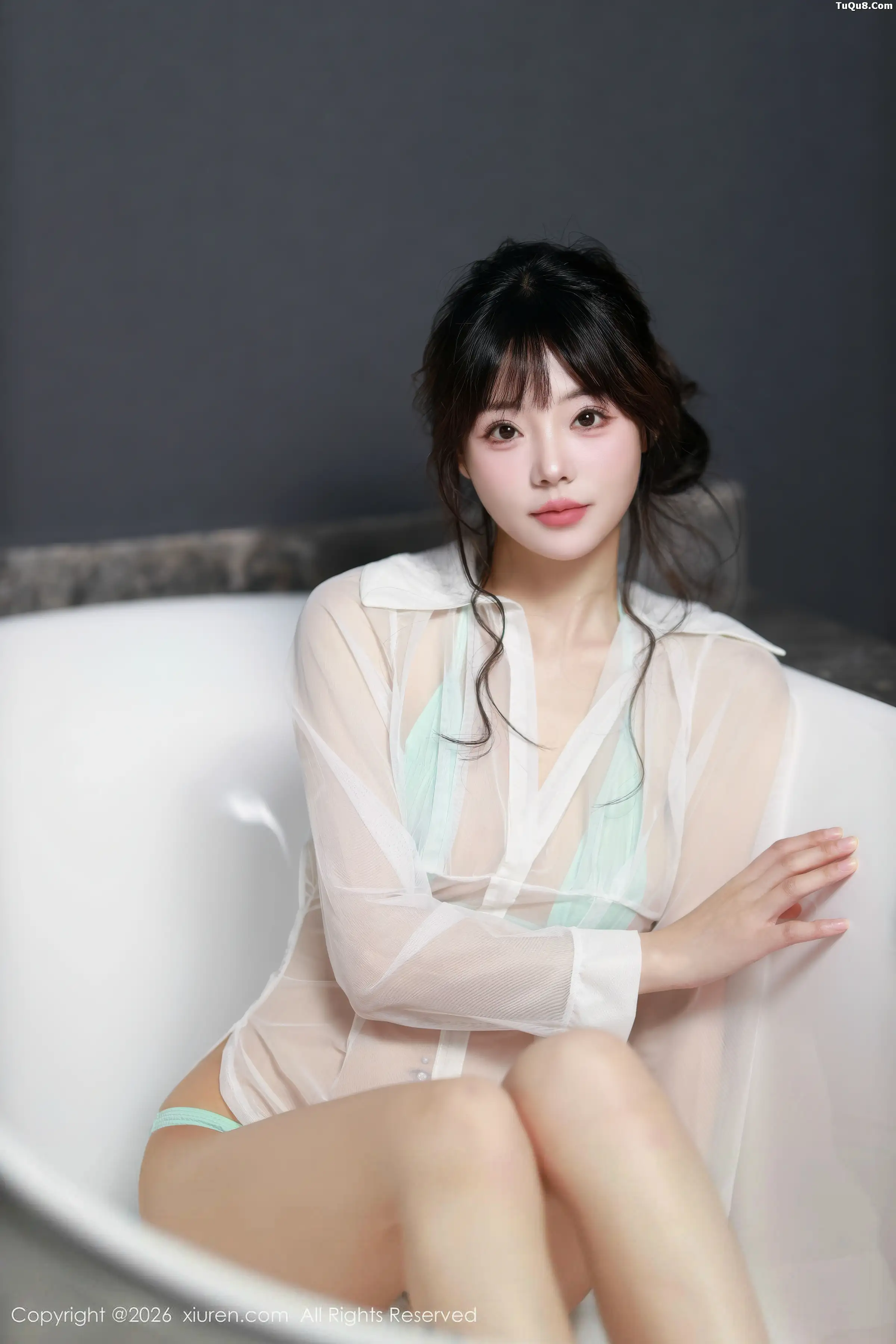 佘贝拉  [XiuRen]高清写真图 2026.01.05 No.11191 佘贝拉Bella 薄纱服饰第31张图片