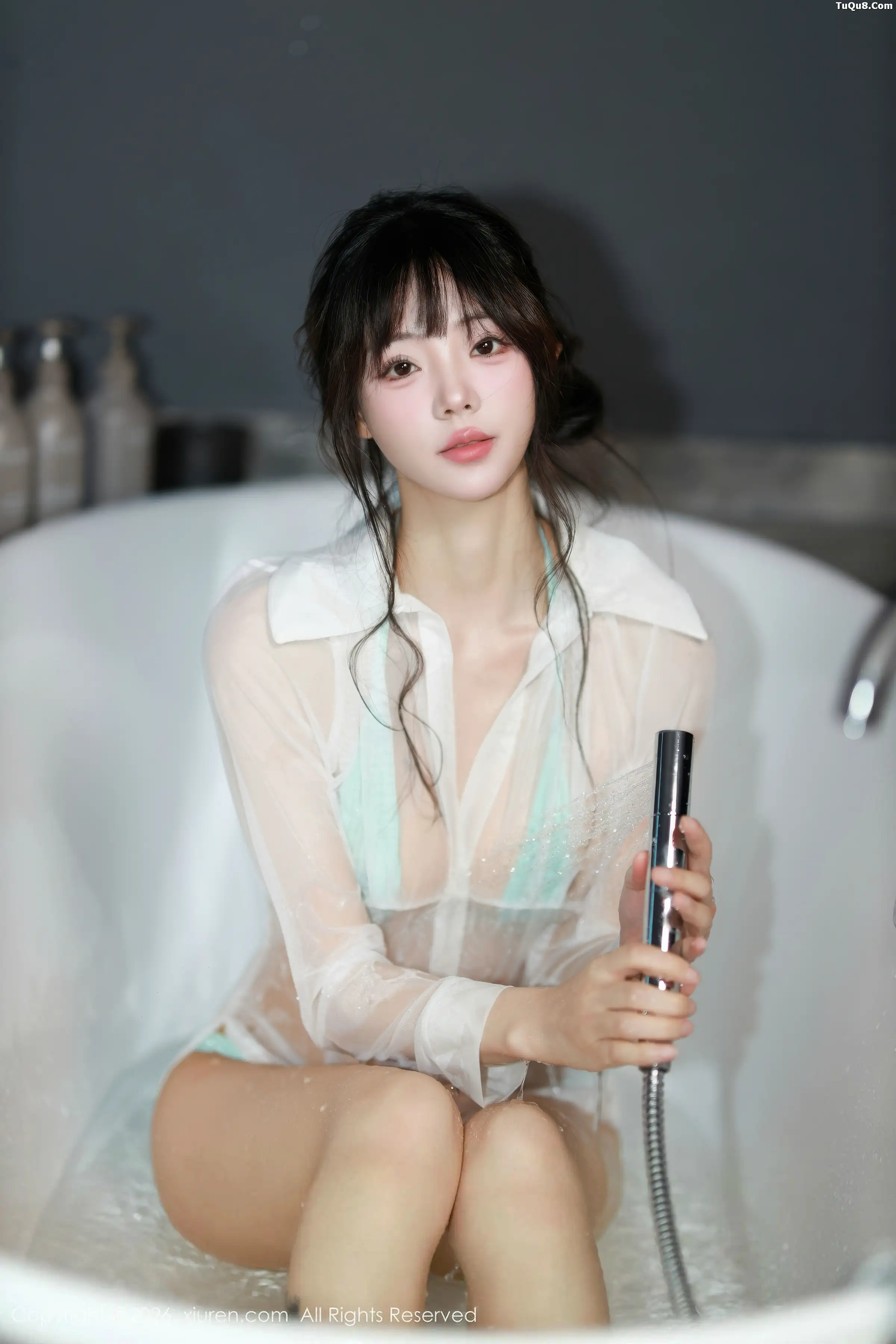 佘贝拉  [XiuRen]高清写真图 2026.01.05 No.11191 佘贝拉Bella 薄纱服饰第37张图片