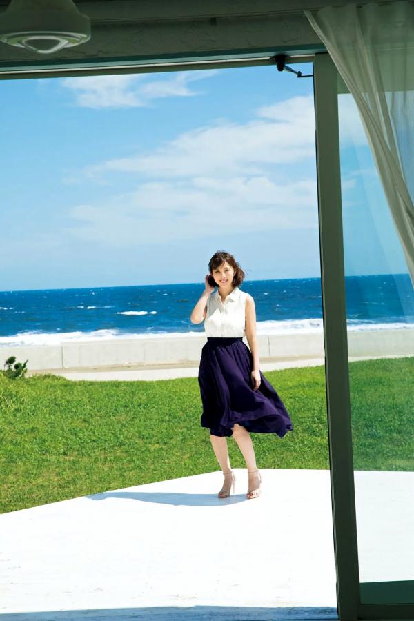 塩地美澄  塩地美澄 - 日本一のフェロモン美女アナ与官能之旅：性感内衣与浴室湿身私房写真第11张图片