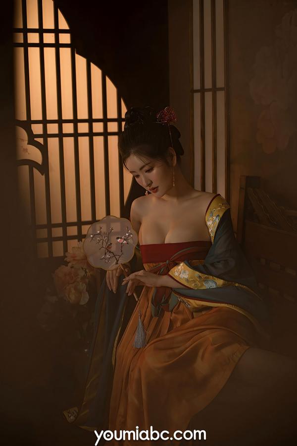 沈梦瑶   YouMi尤蜜-沈梦瑶-《夜话西窗烛》国风古典汉服私房：香肩半露，烛光摇曳，绝美身姿尽显东方极致诱惑第10张图片