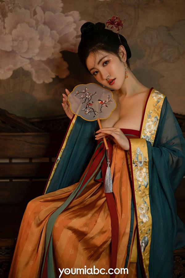 沈梦瑶   YouMi尤蜜-沈梦瑶-《夜话西窗烛》国风古典汉服私房：香肩半露，烛光摇曳，绝美身姿尽显东方极致诱惑第19张图片