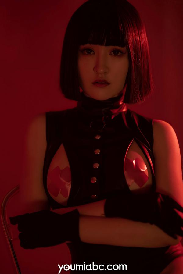 沈梦瑶   YouMi尤蜜：沈梦瑶《复仇女郎》— 魅惑红光暗调，冷艳黑色皮衣，极致性感大片第30张图片