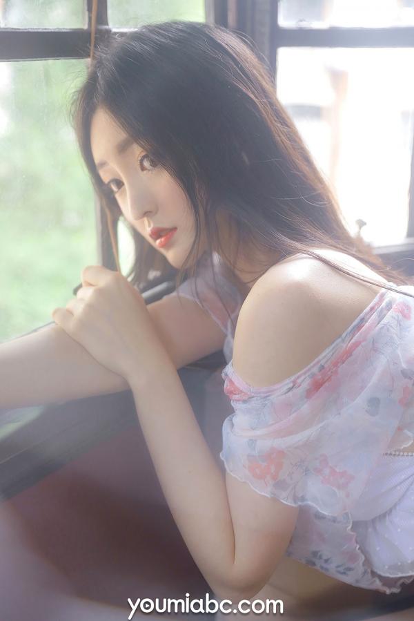 沈梦瑶   YouMi尤蜜-2021.05.11-沈梦瑶-《春睡醒》-唯美私房写真，居家诱惑气质尽显，白嫩美肌极致大尺度系列第23张图片