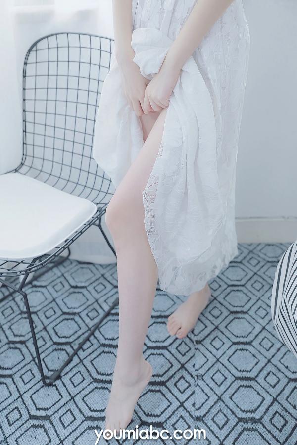 沈梦瑶   YouMi尤蜜-2021.04.22-沈梦瑶-《白裙少女》-清纯白色蕾丝吊带长裙私房写真-无圣光大尺度唯美视觉第13张图片