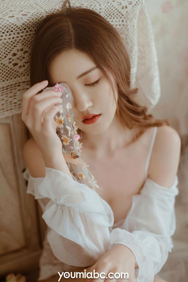 沈梦瑶   YouMi尤蜜-2020.12.19-沈梦瑶-《欧式女子图鉴》浴缸玫瑰私房写真-无圣光大尺度第8张图片