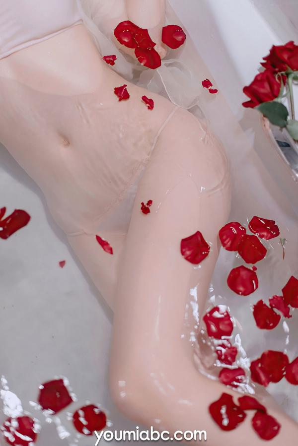 沈梦瑶   YouMi尤蜜-2020.12.19-沈梦瑶-《欧式女子图鉴》浴缸玫瑰私房写真-无圣光大尺度第46张图片