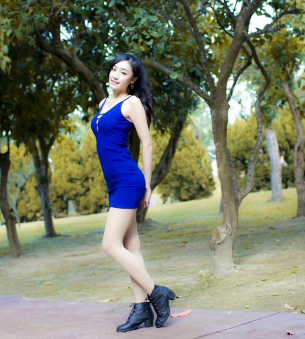 段璟乐 段乐乐  台湾正妹_ 段璟乐《士林官邸时装》清新学院风街拍精选写真集[35P]第9张图片