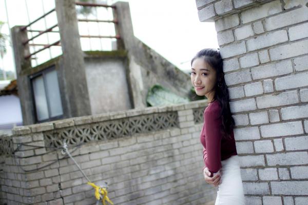段璟乐 段乐乐  台湾正妹_ 段璟乐《士林官邸时装》清新学院风街拍精选写真集[35P]第25张图片