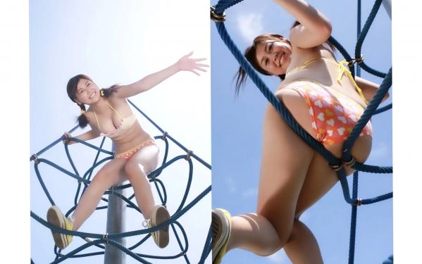 永作あいり 永作爱理  永作あいり性感私房写真选，野性红裙与简约内衣诱惑，户外自然背景尽显曼妙身姿第20张图片