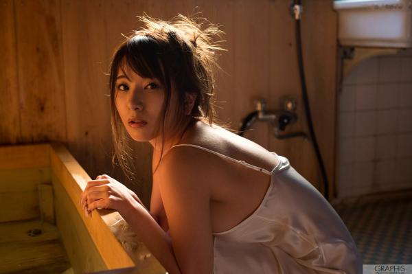 園田みおん 园田美樱  Graphis_園田みおん《AWESOME》湿身诱惑写真集 - 清纯甜美私房美照精选 [49P]第15张图片