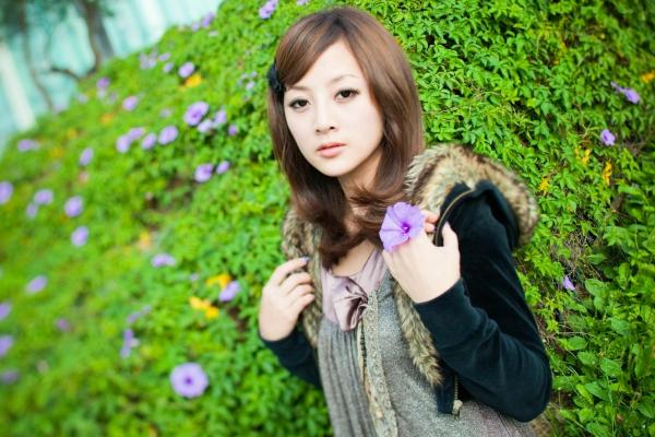 张允霏 张凯洁  台湾美女张凯洁果子MM四四南村大安森林公园清新外拍写真，治愈系自然风街拍第40张图片