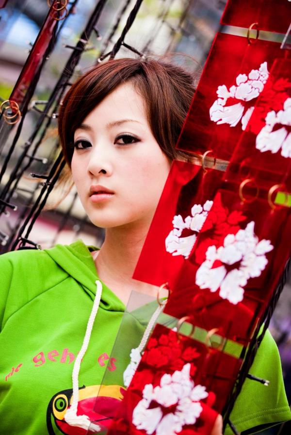 张允霏 张凯洁  台湾正妹张凯洁（果子MM）户外街拍写真，西门町与植物园清新元气私房视觉第6张图片