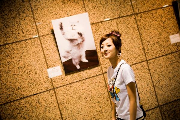 张允霏 张凯洁  台湾正妹张凯洁（果子MM）户外街拍写真，西门町与植物园清新元气私房视觉第66张图片