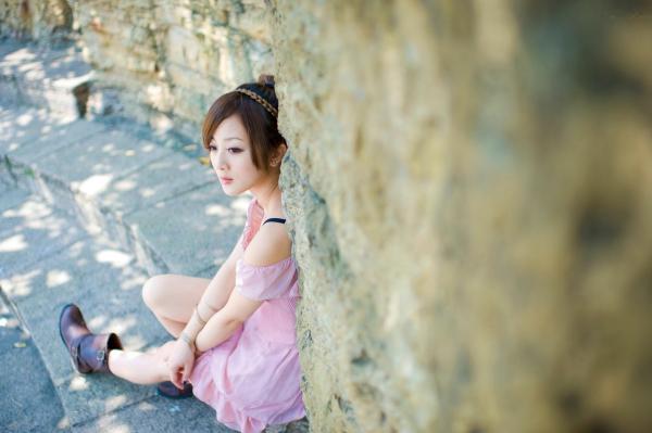 张允霏 张凯洁  台湾正妹张允霏《城市漫游》户外甜美写真，清新少女优雅漫步都市街头第41张图片