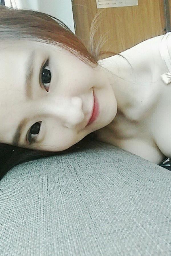 Hana Lin  Hana Lin 娃娃脸正妹可爱的外表有著惊人美胸第13张图片