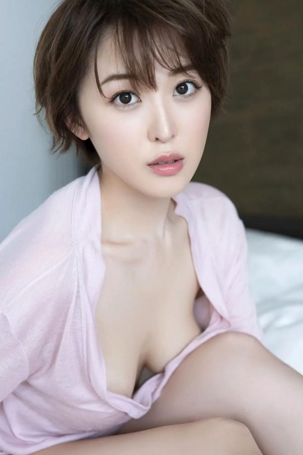 忍野さら  忍野さら - そのバスト、Gショック！ VOL.2 日本性感女神私房诱惑写真第39张图片