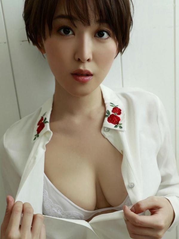 忍野さら   Sabra_忍野さら《Fantastic Venus》性感内衣黑丝私房写真集_干练短发御姐诱惑第26张图片