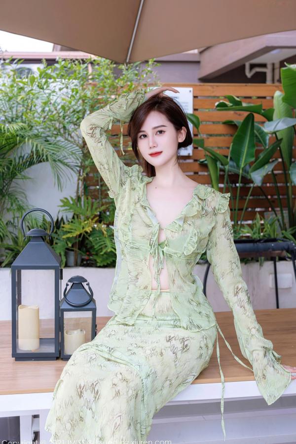 SISY思   IMiss爱蜜社-758-SISY思清新淡绿色蕾丝比基尼，白嫩诱惑与撩人身姿，绝美私房套图第6张图片