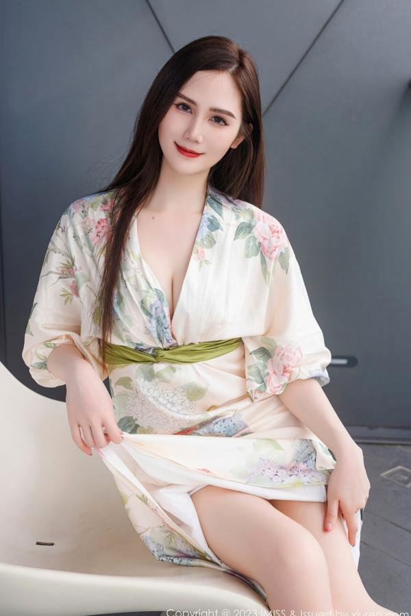 SISY思   IMiss爱蜜社-745-SISY思-清新白色印花短裙私房照-气质女神性感诱惑丝袜大尺度套图-2023.08.28第7张图片