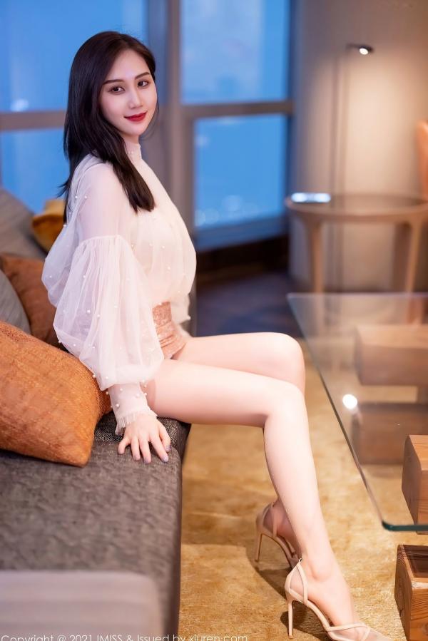 SISY思   IMiss爱蜜社-567-Sisy思-白纱衫粉短裙与黑蕾丝内衣唯美私房照，优雅性感气质女神居家写真 (2021.03.23)第8张图片