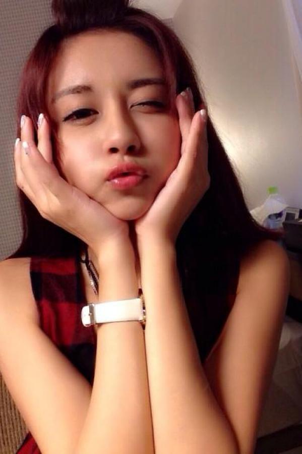 エース(ESSE) 爱丝 爱丝エース(ESSE) 台湾出身的日本混血美人第20张图片