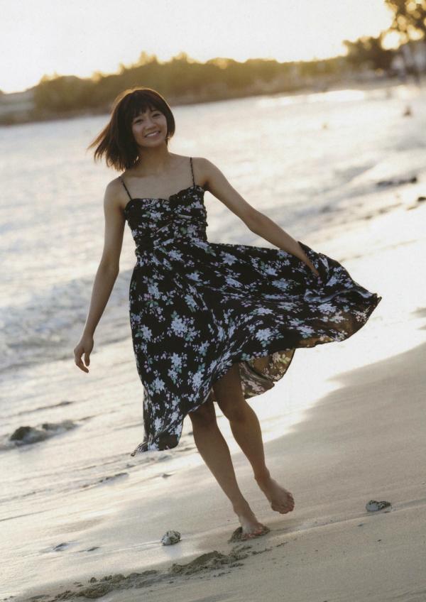 星名美怜   星名美怜「MIREITOPIA」高清写真集：清新唯美户外街拍与惬意居家私房风格第66张图片