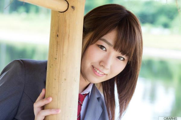 松本菜奈実 松本菜奈实  Graphis松本菜奈实《GRAVURE GIRL!》白色湿身透视裙泳池写真集第13张图片
