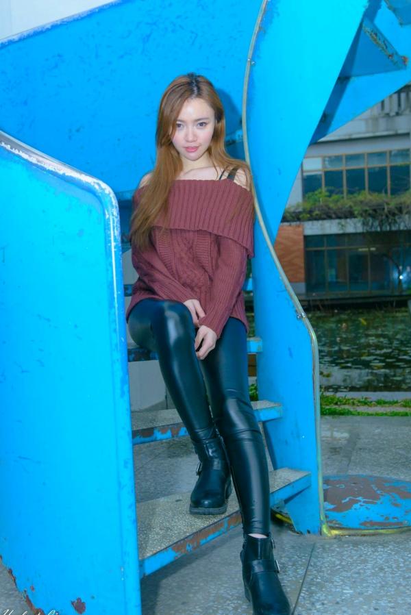 蘇小立 苏小立  台湾正妹苏小立台北街拍写真，时尚皮裤针织衫穿搭尽显都市潮流魅力[56P]第39张图片