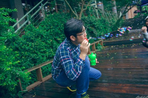 蘇小立 苏小立  台湾正妹苏小立北艺大校园清新日常，可爱少女户外吹泡泡青春活力写真第48张图片