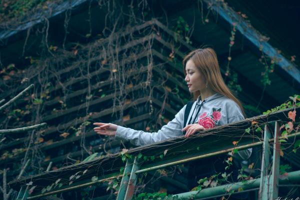 蘇小立 苏小立  台湾正妹苏小立北艺大校园清新日常，可爱少女户外吹泡泡青春活力写真第74张图片