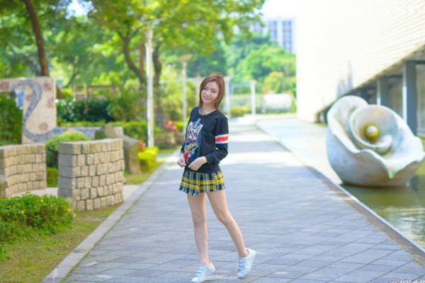 蘇小立 苏小立  台湾正妹苏小立花博新生公园户外街拍，校花系列清新风格甜美写真第36张图片