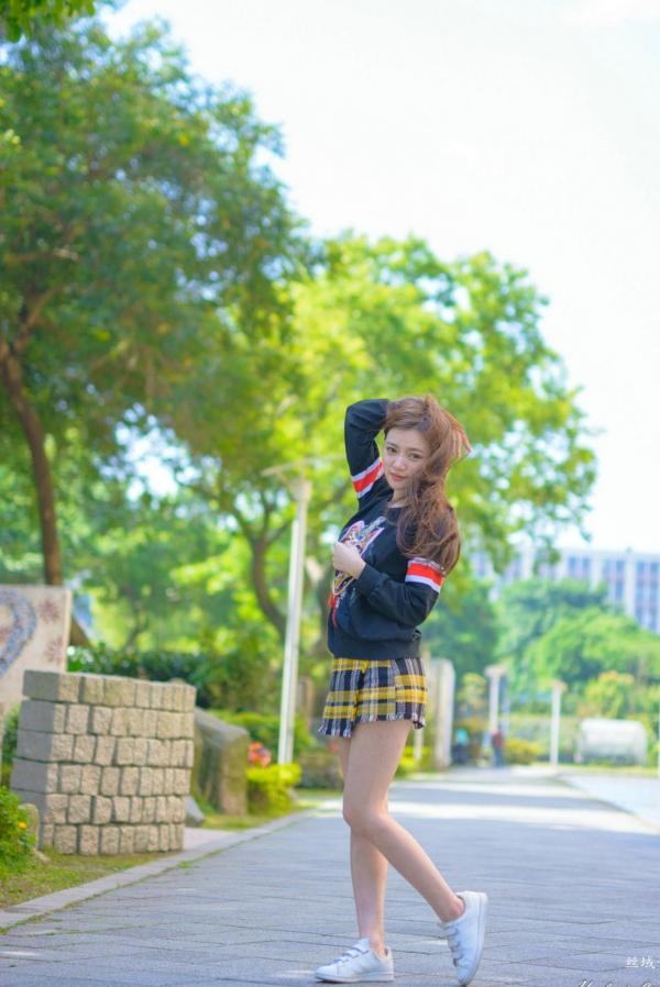 蘇小立 苏小立  台湾正妹苏小立花博新生公园户外街拍，校花系列清新风格甜美写真第45张图片