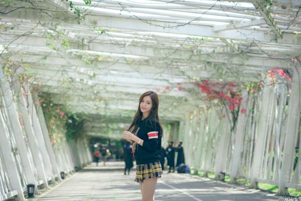蘇小立 苏小立  台湾正妹苏小立花博新生公园户外街拍，校花系列清新风格甜美写真第59张图片