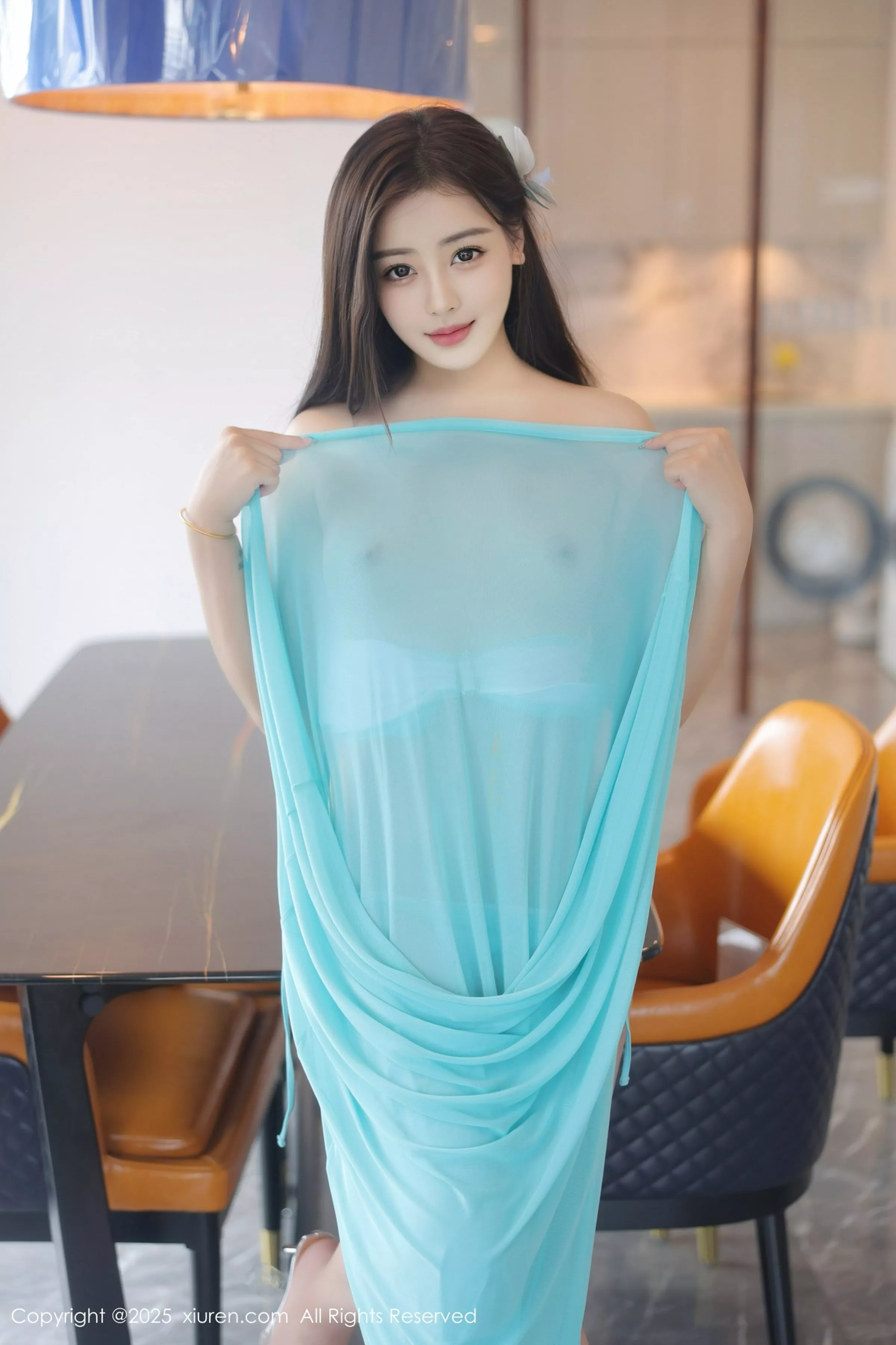 希雅  [XiuRen]高清写真图 2025.04.23 No.10187 希雅sia 蓝色泳衣第46张图片