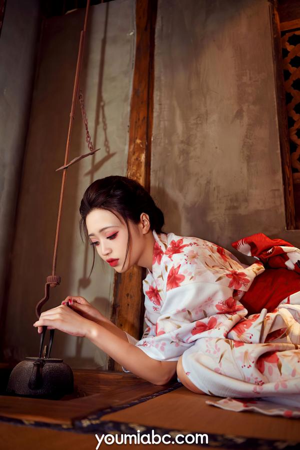 陈雨萌   YouMi尤蜜-萌萌《花魁道中》和服视觉盛宴，日系古典风格私房照，优雅与性感的碰撞第20张图片